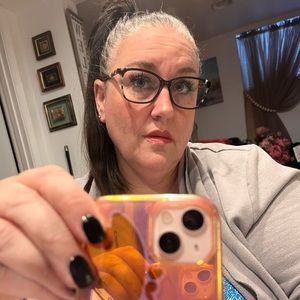 Meet your Posher, Jan-marie